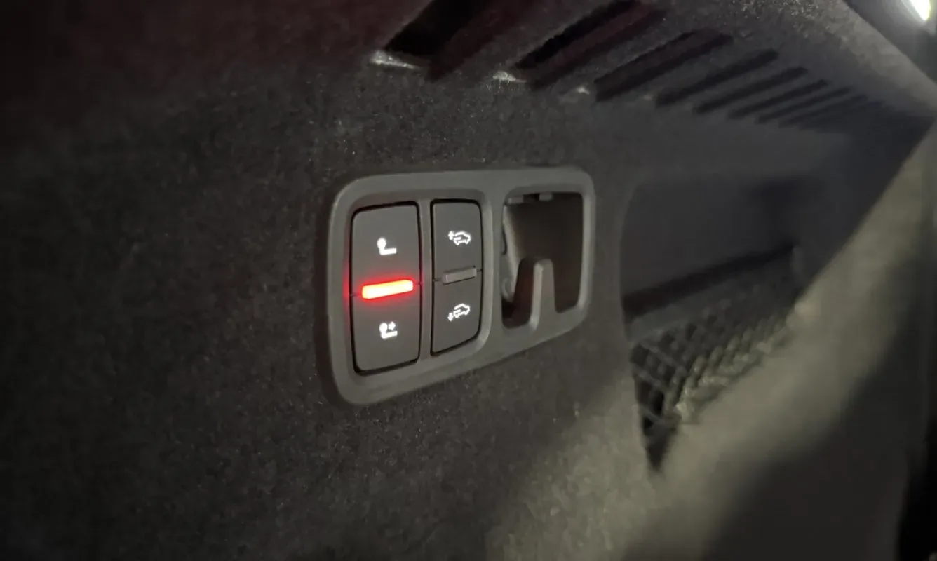 Audi Q8 50 TDI mild hybrid — 12