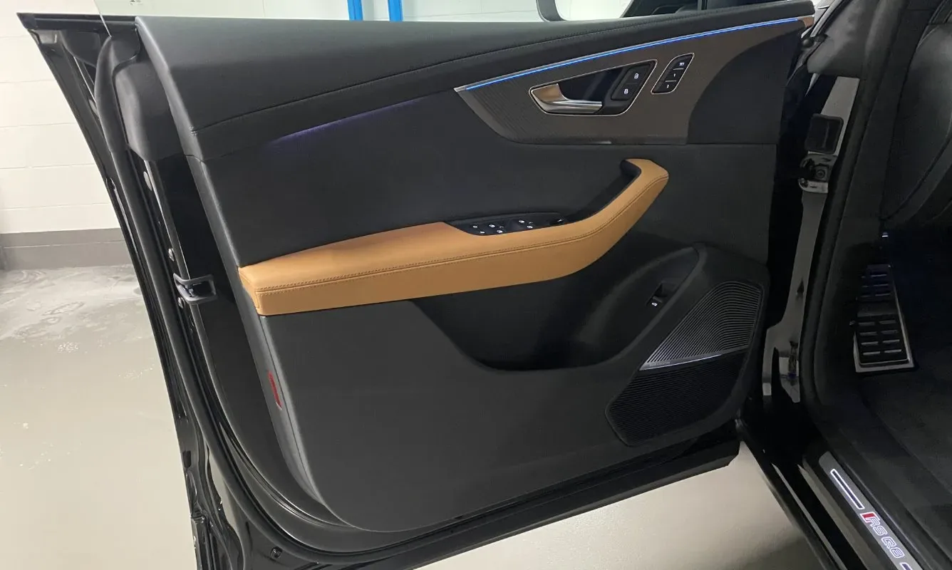 Audi RS Q8 — 10