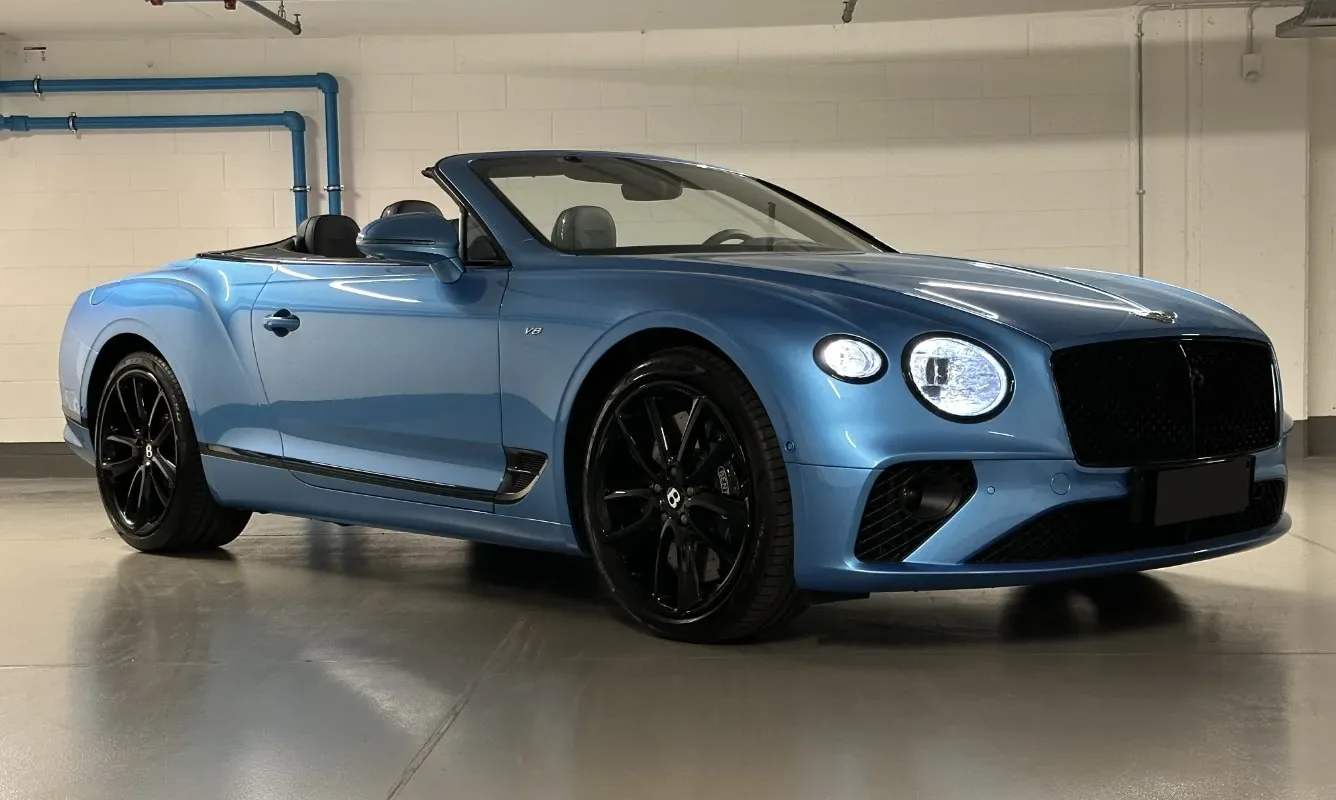 Bentley Continental GTC V8