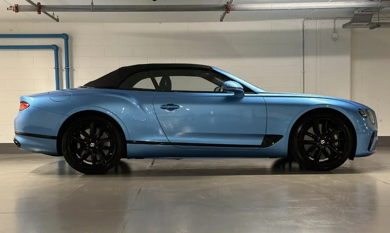Bentley Continental GTC V8 — 4