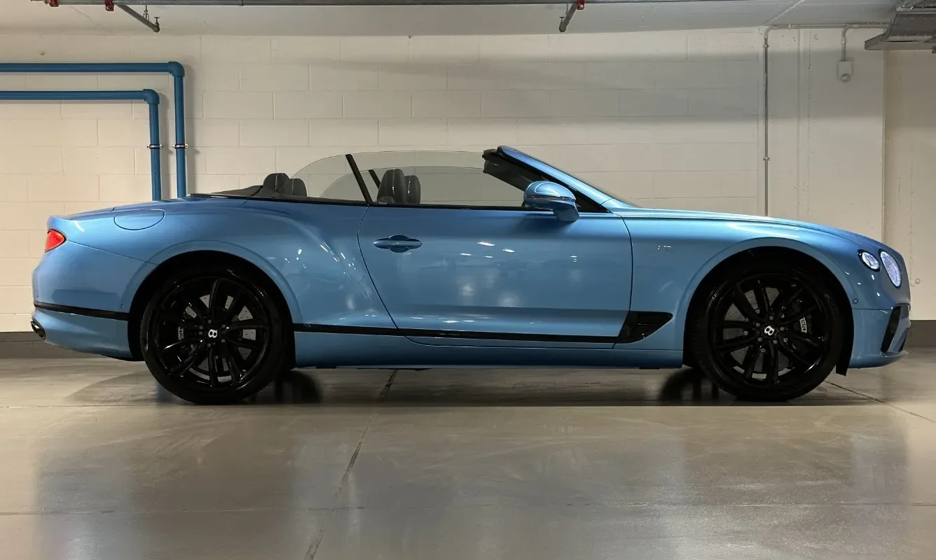 Bentley Continental GTC V8 — 5