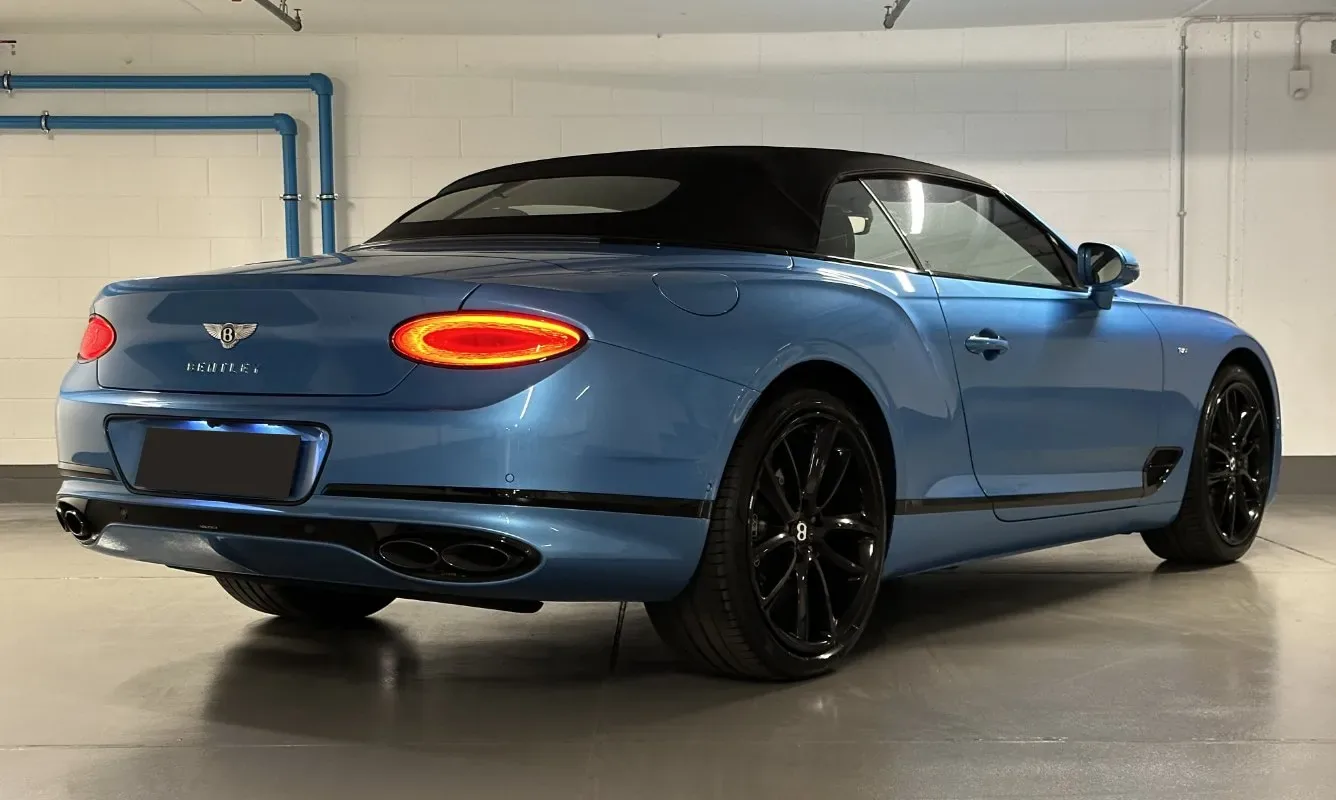 Bentley Continental GTC V8 — 7