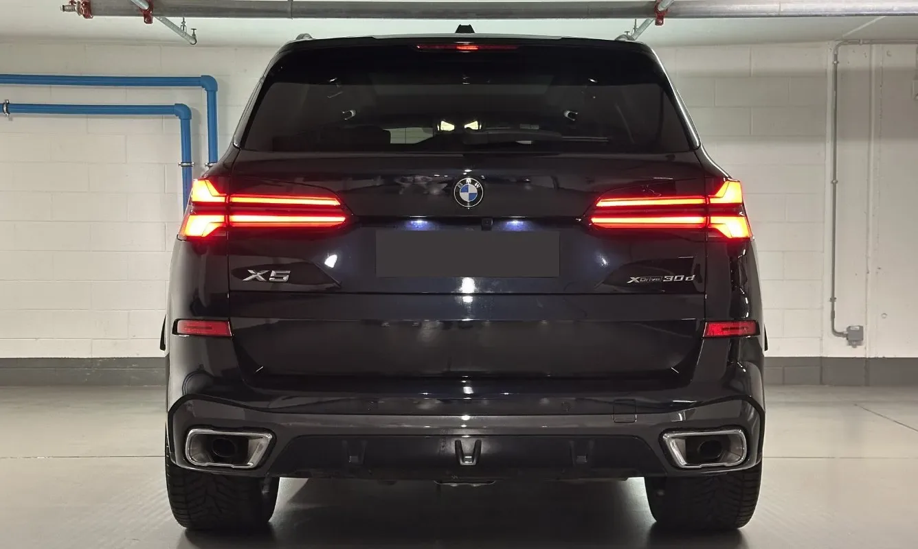 BMW X5 xDrive30d M Sport — 7