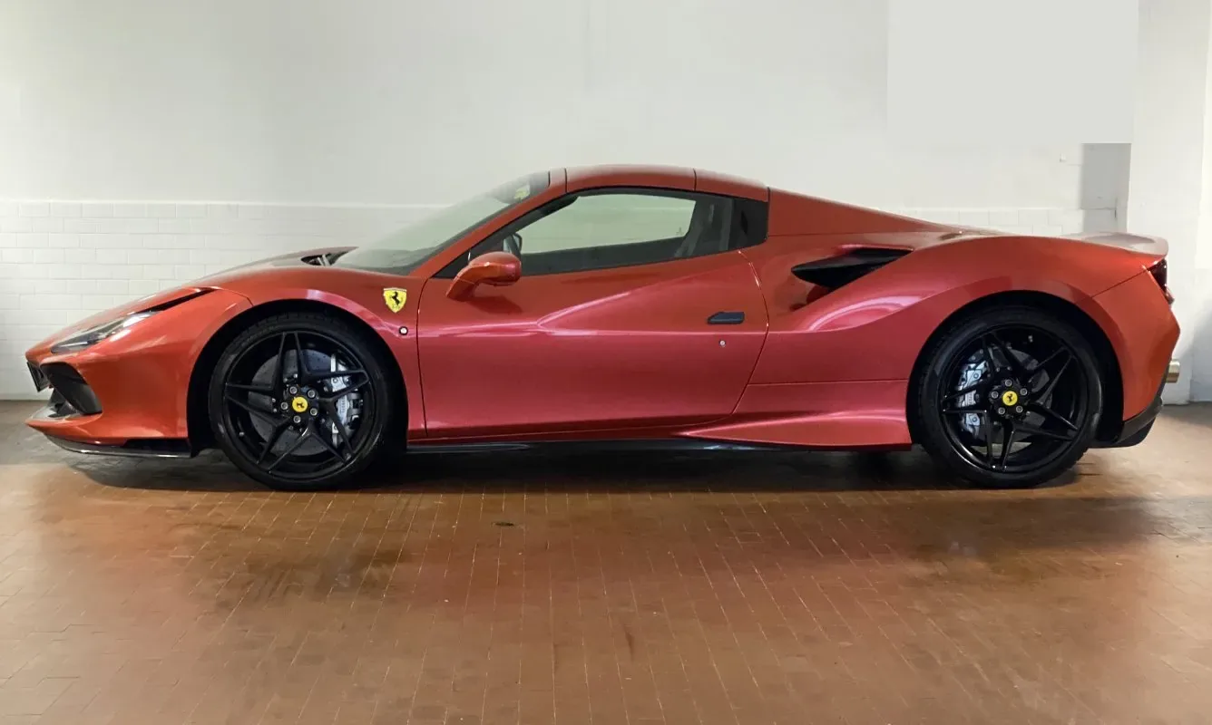 Ferrari F8 Spider — 6