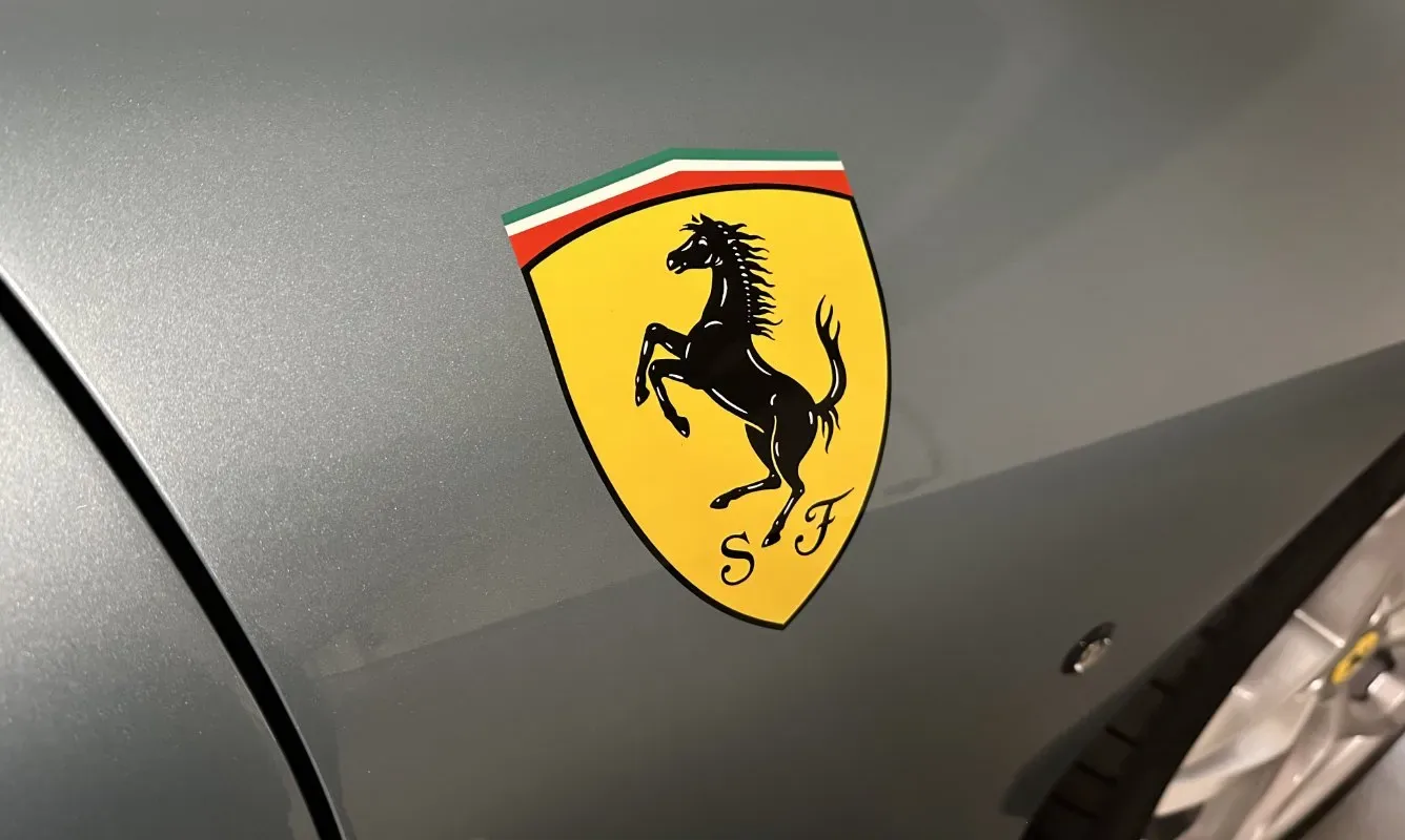 Ferrari Roma Spider — 11
