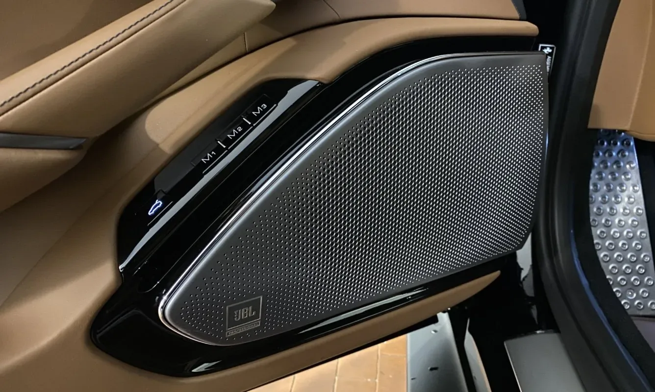 Ferrari Roma — 9