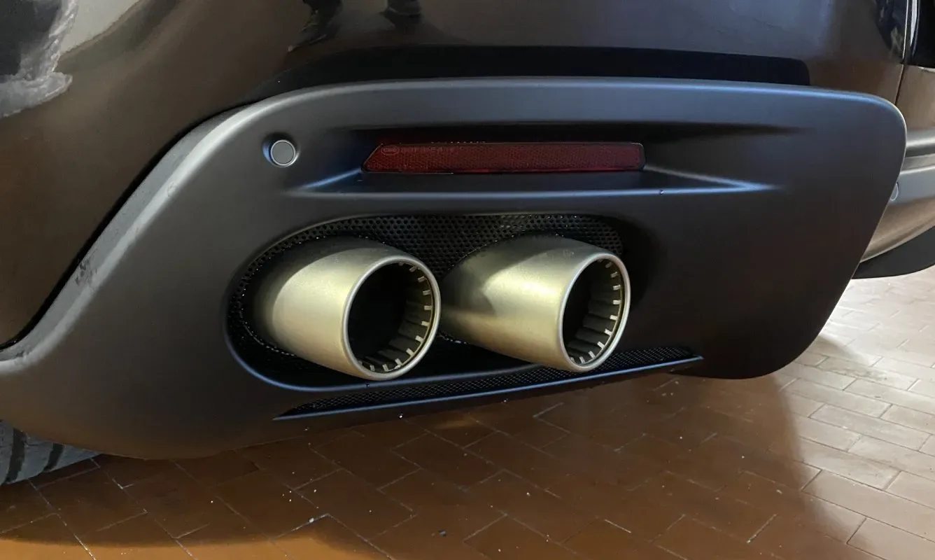Ferrari Roma — 8