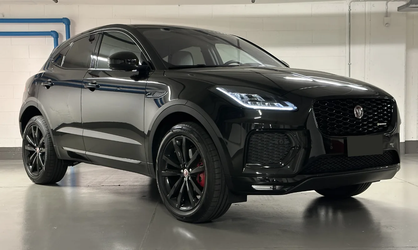 Jaguar E-Pace D204 R-Dynamic S — 2