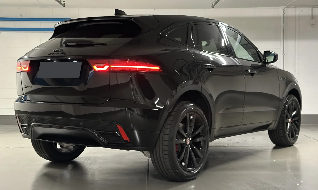 Jaguar E-Pace D204 R-Dynamic S — 6