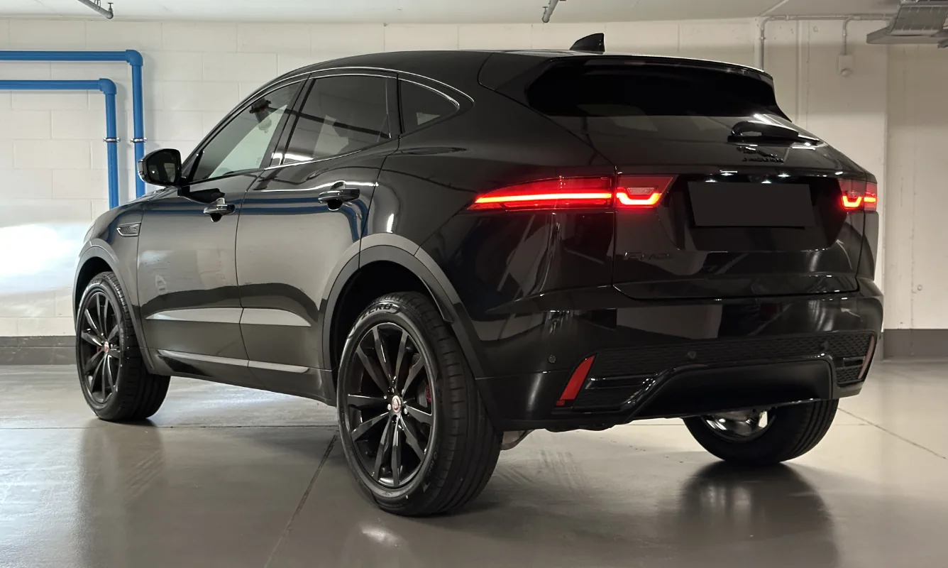 Jaguar E-Pace D204 R-Dynamic S — 5