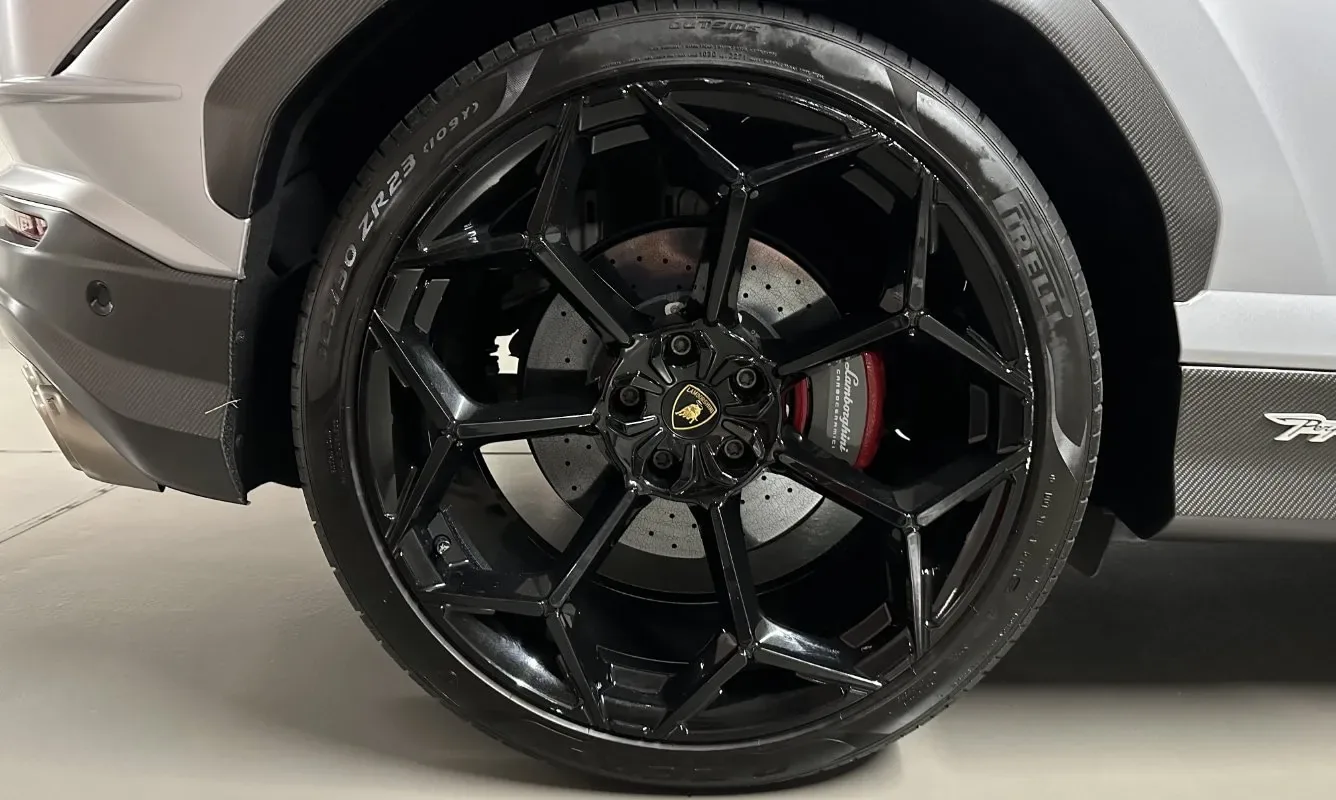 Lamborghini Urus Performante — 8