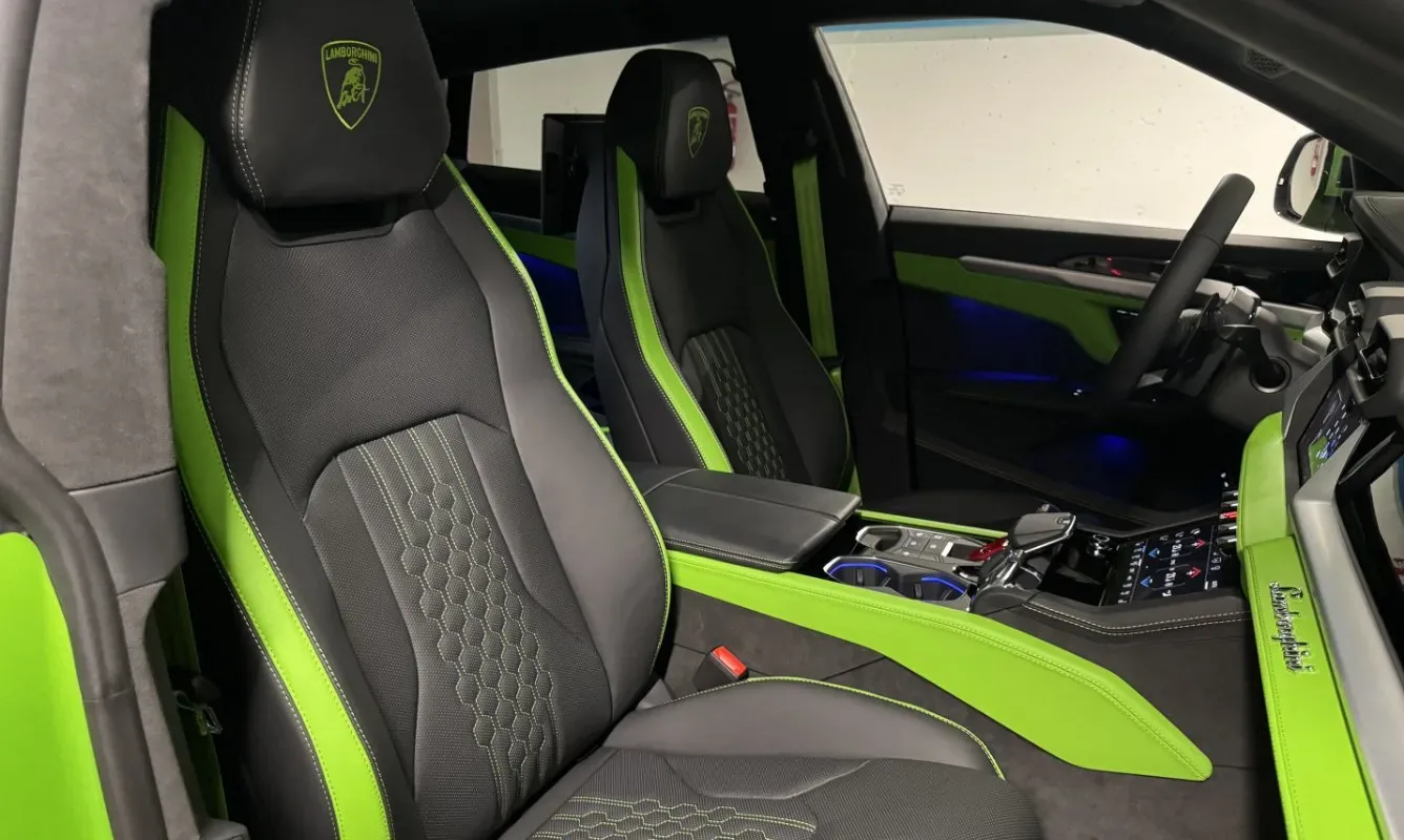 Lamborghini Urus SE — 16