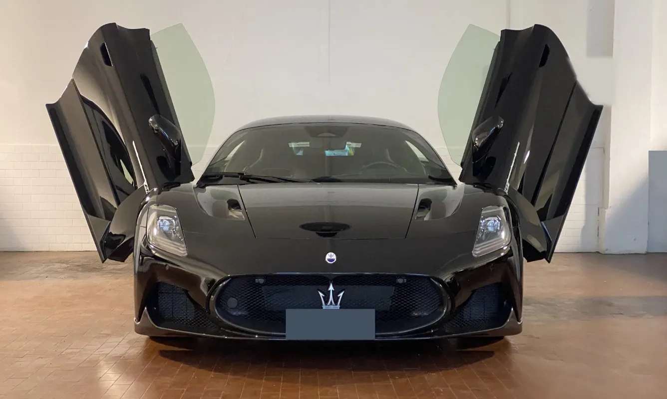 Maserati MC20 — 8