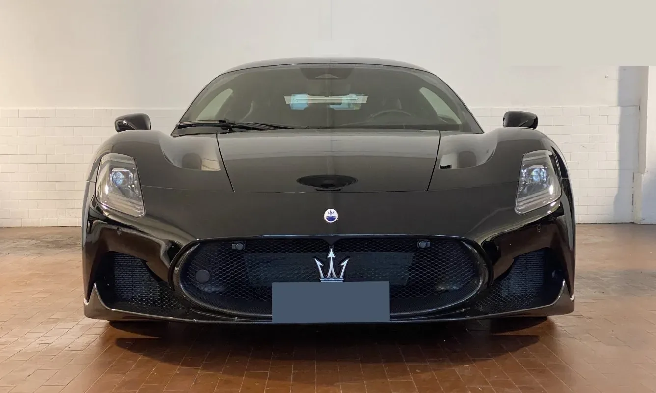 Maserati MC20 — 3