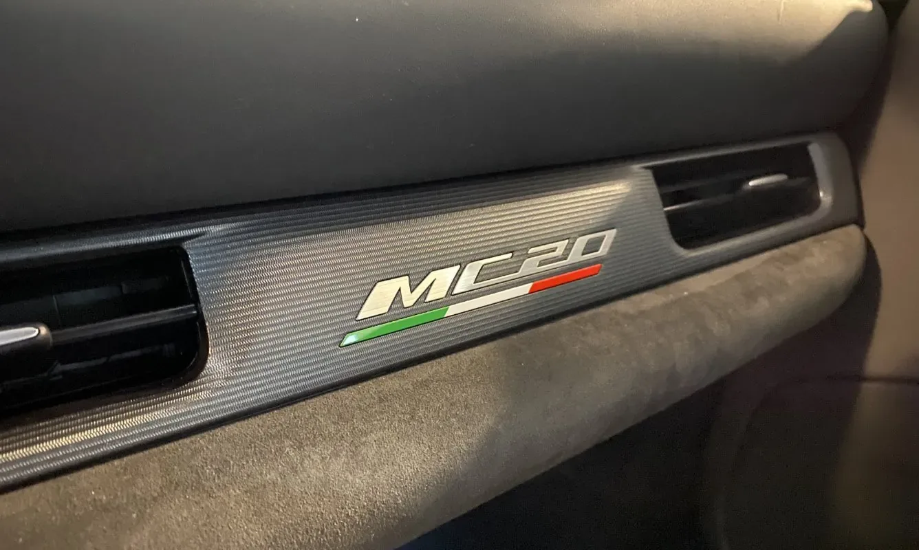 Maserati MC20 — 9