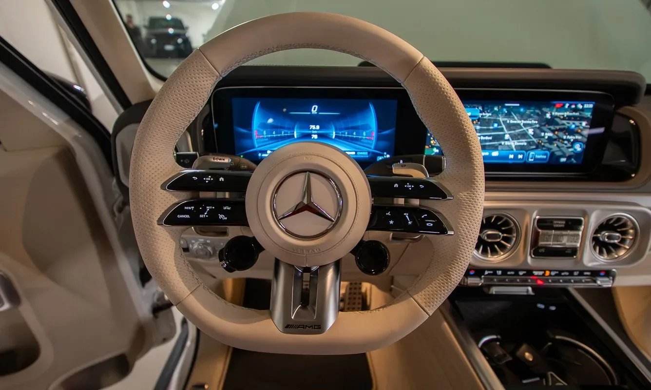 Mercedes-AMG G 63 MY26 bianca — 15