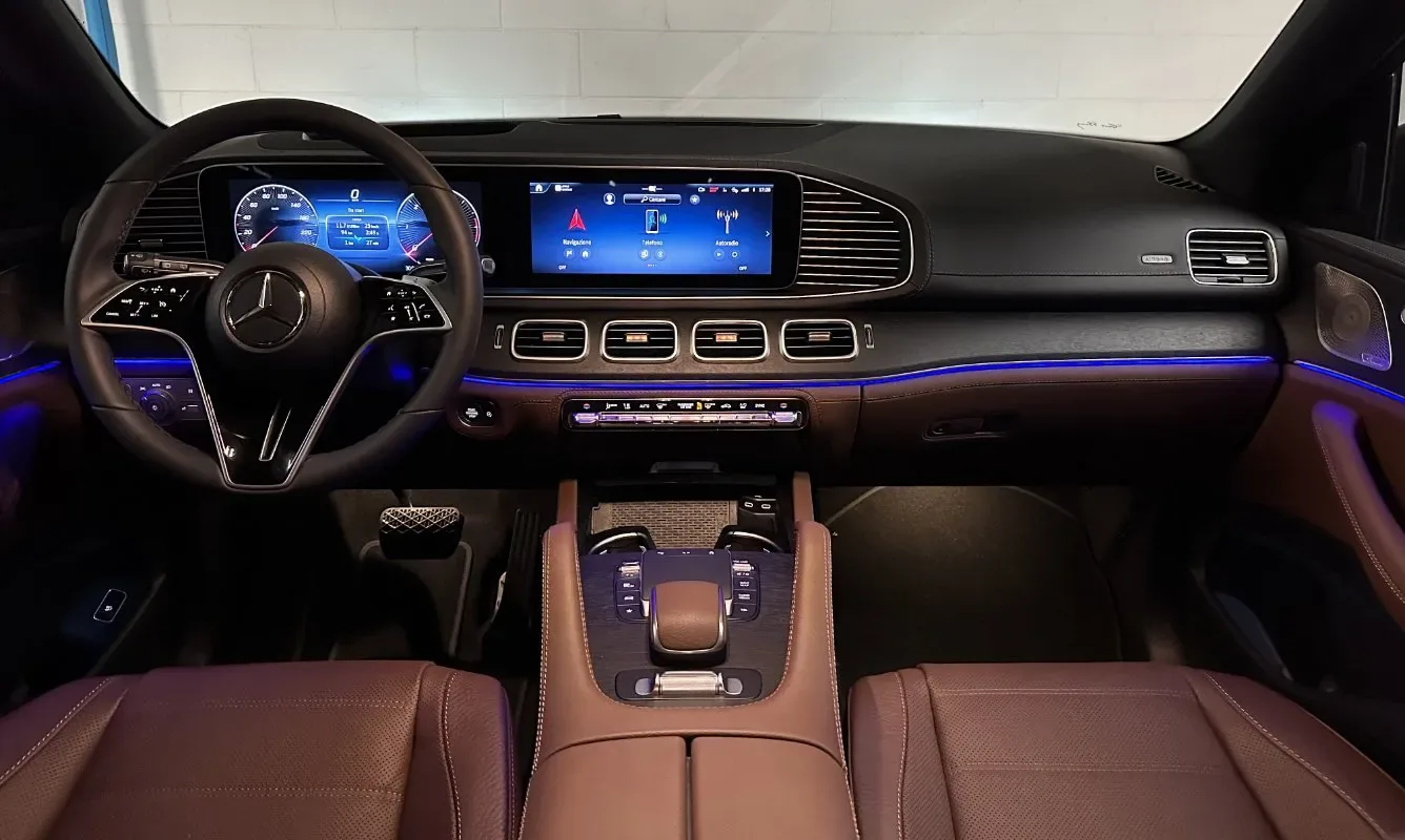 Mercedes GLE 450 d 4MATIC MY24 — 10