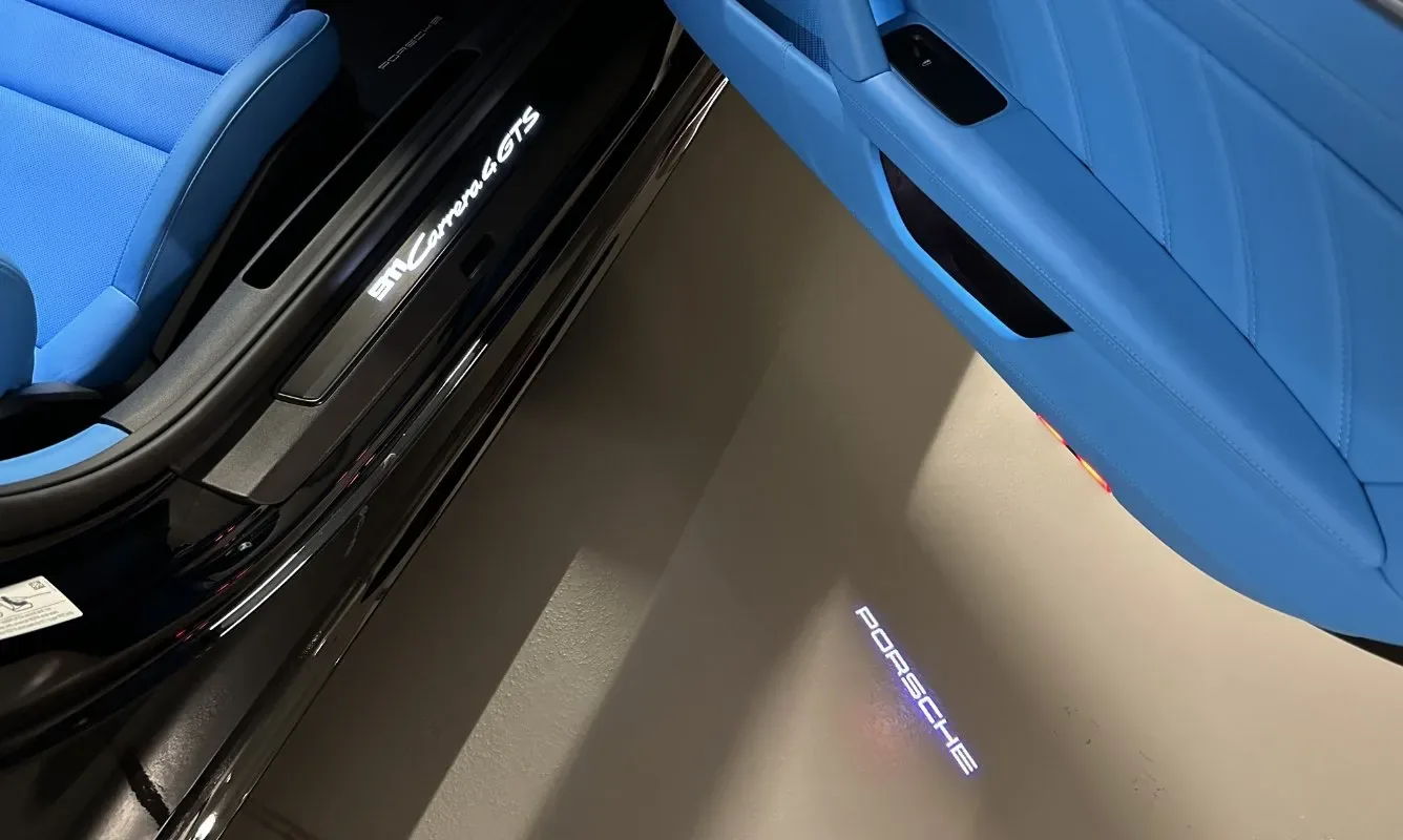 Porsche 911 Carrera 4 GTS Cabriolet — 22