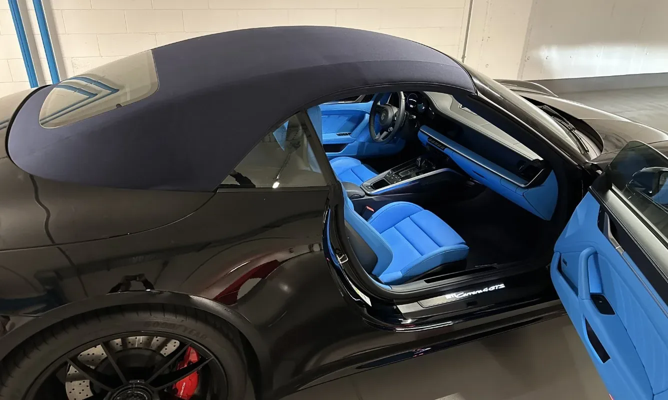 Porsche 911 Carrera 4 GTS Cabriolet — 23