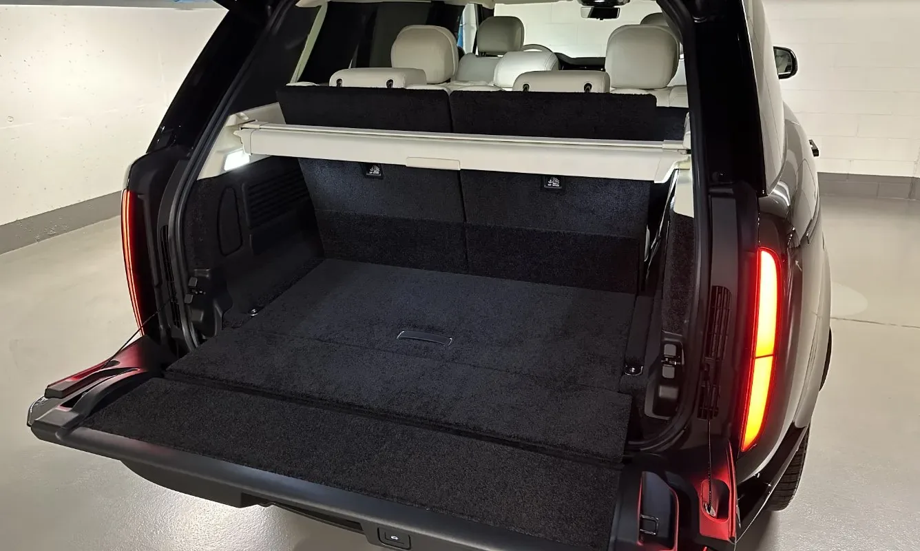 Range Rover LWB HSE D350 — 23