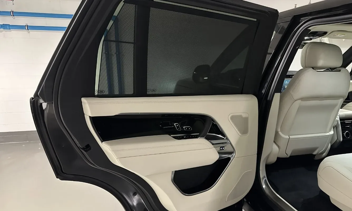 Range Rover LWB HSE D350 — 20