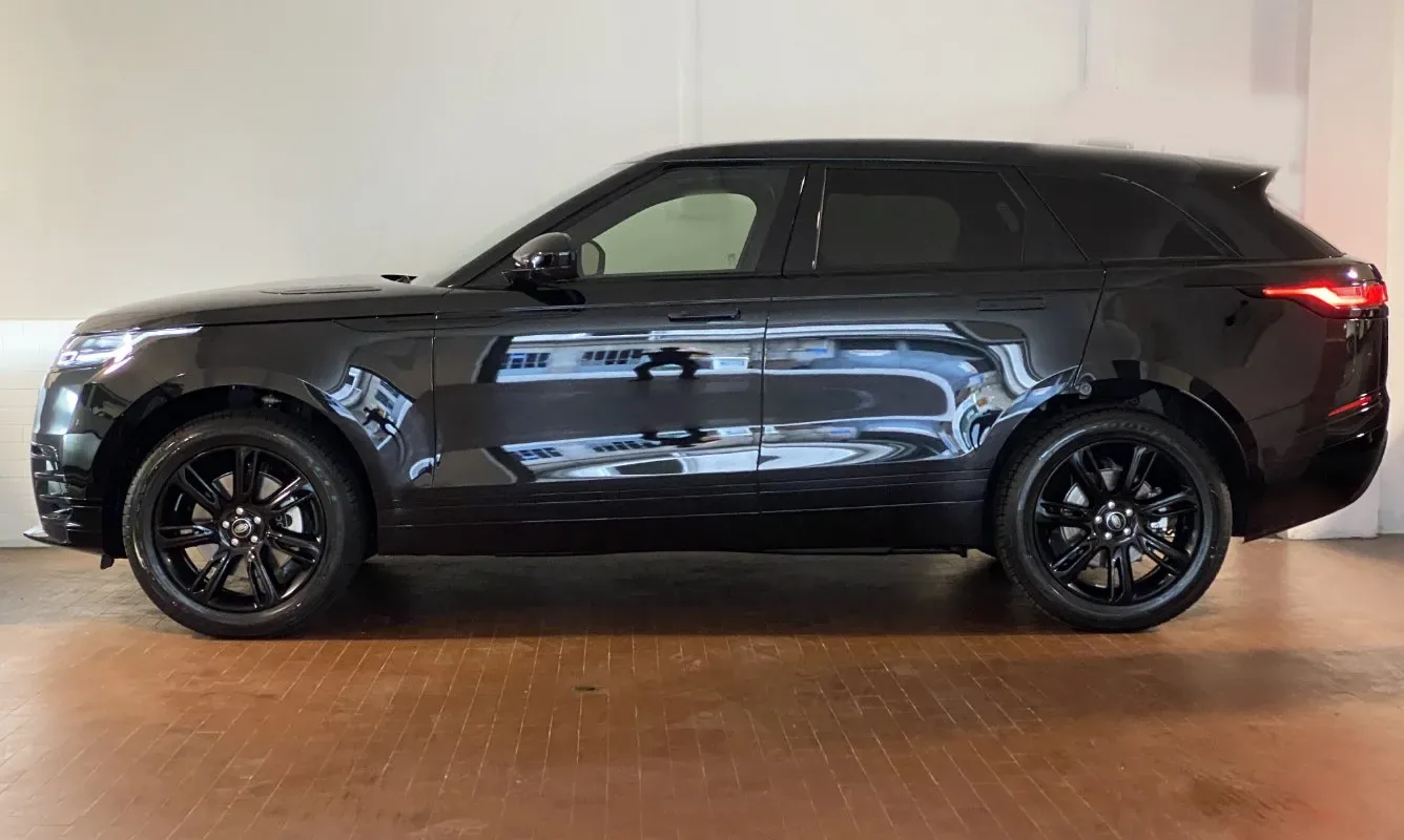 Range Rover Velar Si4 R-Dynamic S — 4